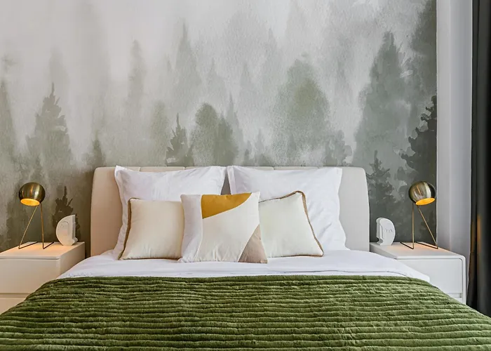 Evergreen Escape Apartment Coresi