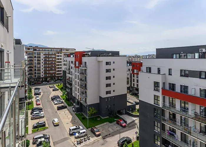 Evergreen Escape Apartment Coresi